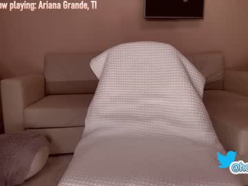 webcam girl hollyextra image #792058