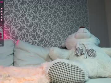 webcam girl 4_peach image #201355