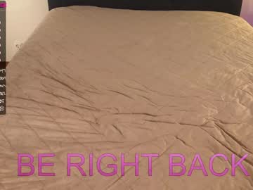 webcam girl blondehottiekerry image #4698110