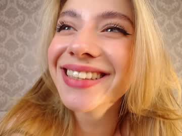 webcam girl lillpio image #2141753