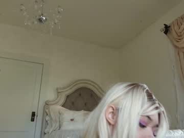 webcam girl littlegreekflower image #6771360