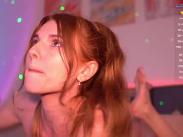 webcam girl sweetkira555 image #2364437