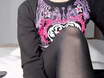 webcam girl shy_dy image #5708455