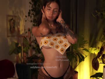webcam girl effylowell_ image #4193199
