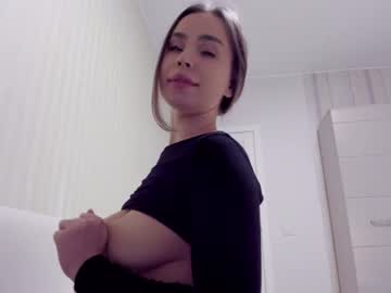 webcam girl aminaswan_ image #4385272