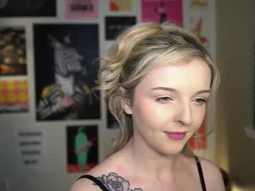 webcam girl lucydelovely image #6604303