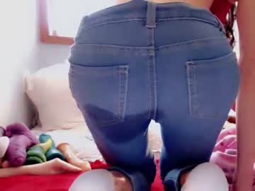 webcam girl lilrosiedoll image #3132384