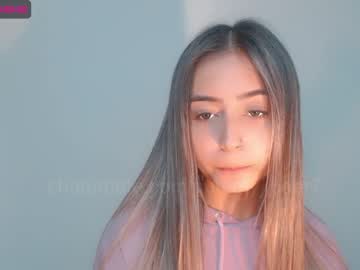 webcam girl gummy_bear7 image #1365016
