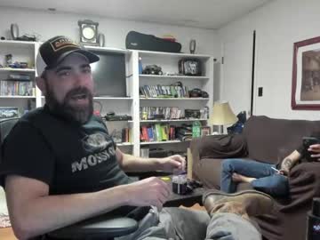 webcam man hardworkertn image #3727570