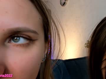 webcam couple barbarajennifers image #3576503
