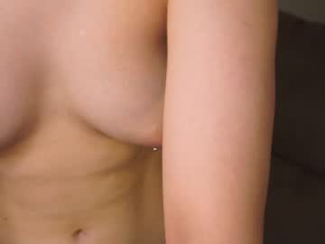 webcam girl emiliacourtney image #6443851