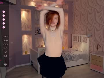 webcam girl gingers_hugs image #5921979