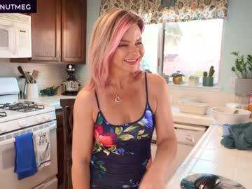 webcam girl nikkinutmeg image #1625719