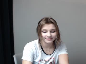webcam girl relax_nina image #538543