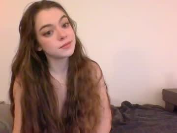 webcam girl rosegold18 image #3216192
