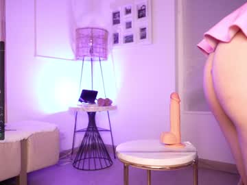 webcam girl lau__1 image #6471618