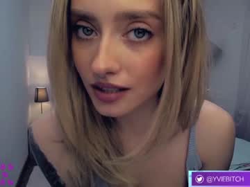 webcam girl _yvie_ image #4482543