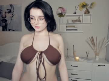 webcam girl cute_caprice image #6900633