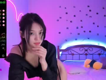 webcam girl aisneon image #1241091