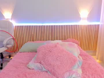 webcam girl little_effy18 image #5265429