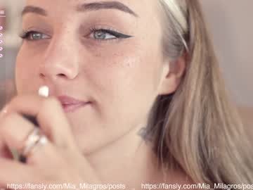 webcam girl mia_milagros image #2497169