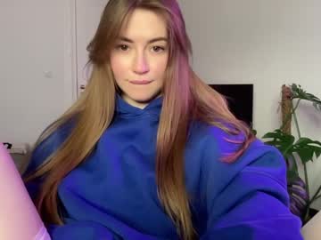 webcam girl strawberryjamx image #3356376