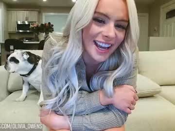 webcam girl oliviaowens image #3607872