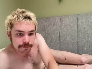 webcam couple saliva_trash image #4677227