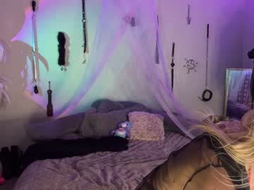 webcam girl jinxy_moans image #5805602