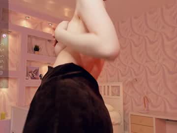 webcam girl gingers_hugs image #6052996