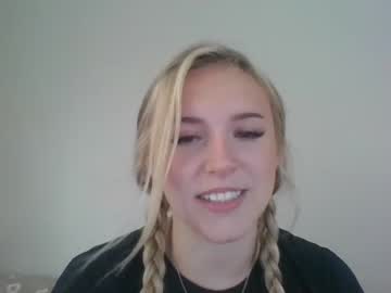 webcam girl dumb_blonde69 image #4784470