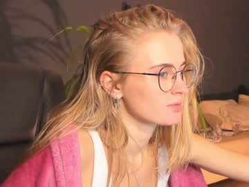 webcam girl linellali image #2816283