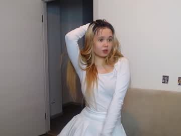 webcam girl selena_hearts image #5819039
