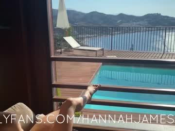 webcam girl hannahjames710 image #1780359