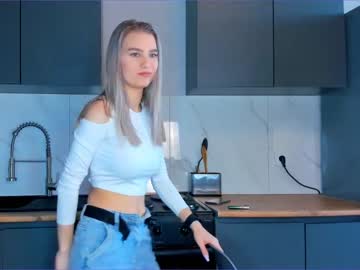 webcam girl lilianheap image #6932401