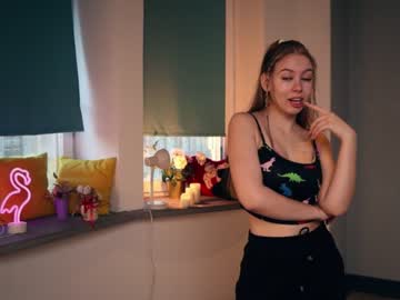 webcam girl aleksa_cutie image #1225912