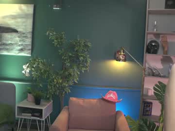 webcam girl ella_knockers_xl image #1744000