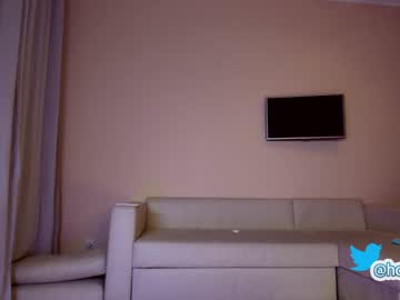 webcam girl hollyextra image #3081382