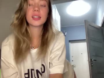 webcam girl angel_from_sky image #5614335