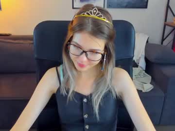 webcam girl lisa_roses image #3328877