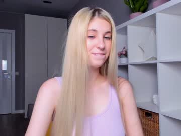 webcam girl christine_bae image #3588155