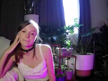 webcam girl elenafealy image #5739387