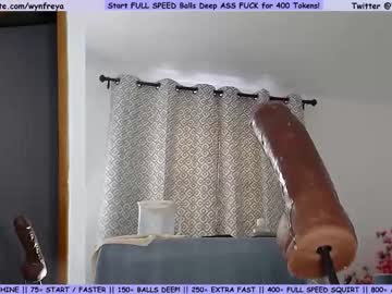 webcam girl wynfreya image #3509957