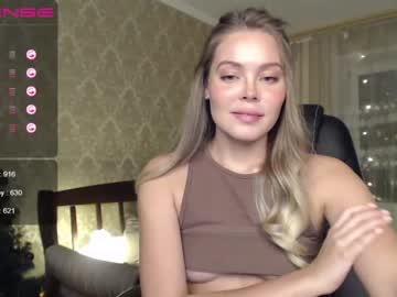 webcam girl shykitten111 image #1088112