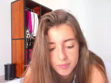 webcam girl coy_amina image #2172573