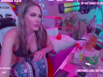 webcam girl butterybubblebutt image #3845533