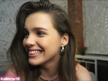 webcam girl emiliacourtney image #5827382