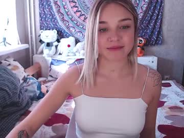 webcam girl babyfromtheforest image #3981568