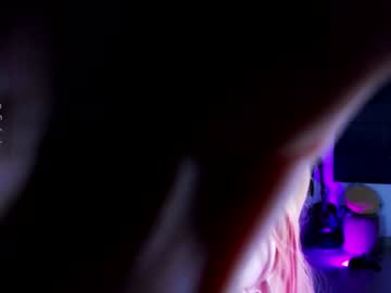 webcam girl madnessalise image #5910883