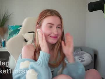 webcam girl pocketrocket_ image #2309757